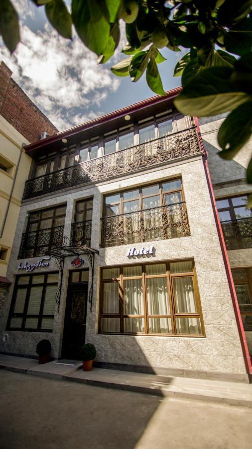 Hotel Juralius Tiflis Exterior foto